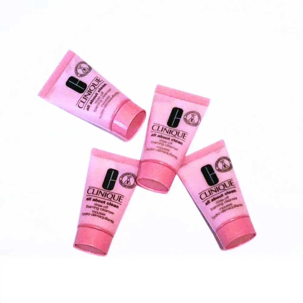 CLINIQUE All About Clean Rinse-Off Foaming Cleanser 1oz/30ml each Bundle of 4 - Picture 2 of 4